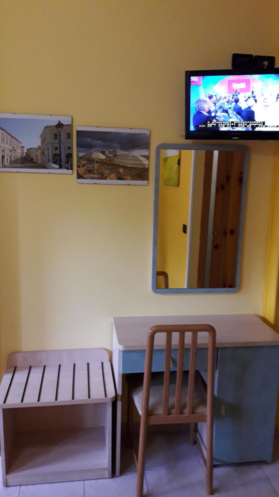 Albergo Primavera Senigallia Bagian luar foto