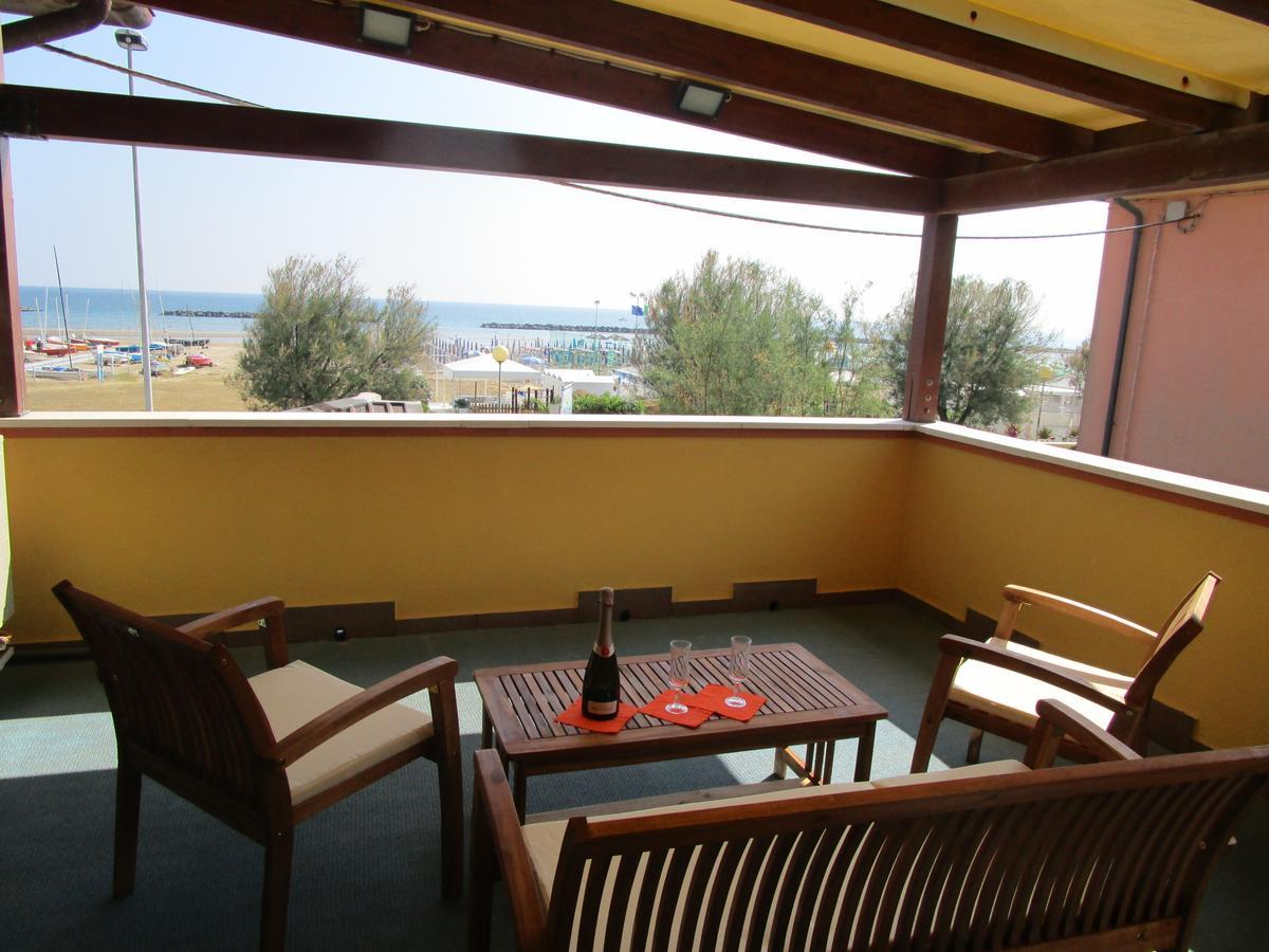 Albergo Primavera Senigallia Bagian luar foto